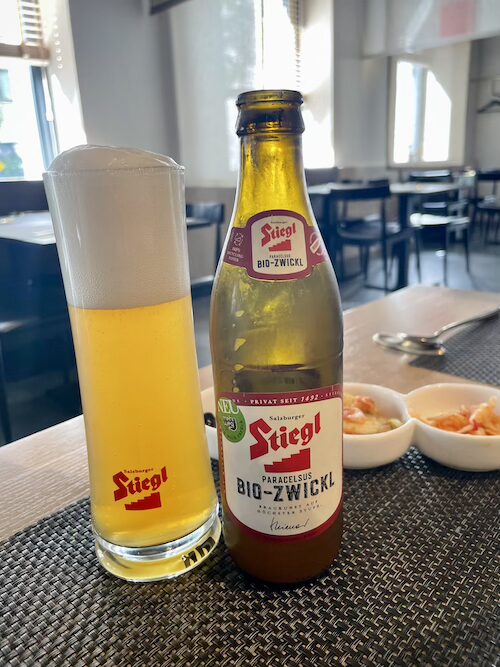 Stiegl の Paracelsus Bio-Zwickl