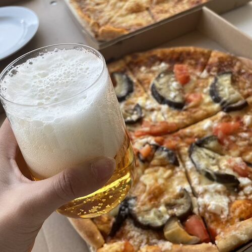 ピザとビールは鉄板の組み合わせ
