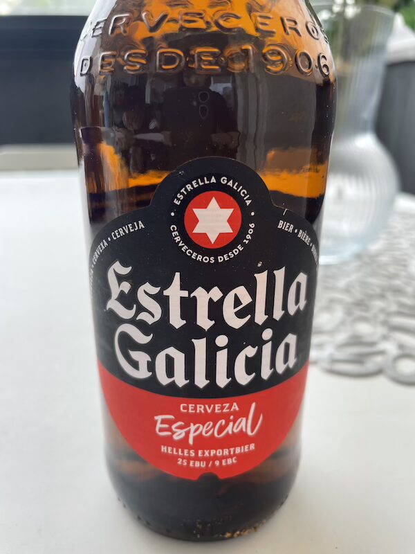 Estrella Galicia(エストレージャ・ガリシア)ビールのラベル