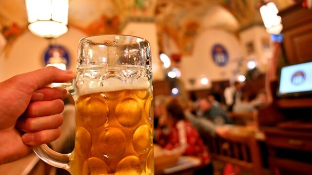 本場ミュンヘンでビール乾杯