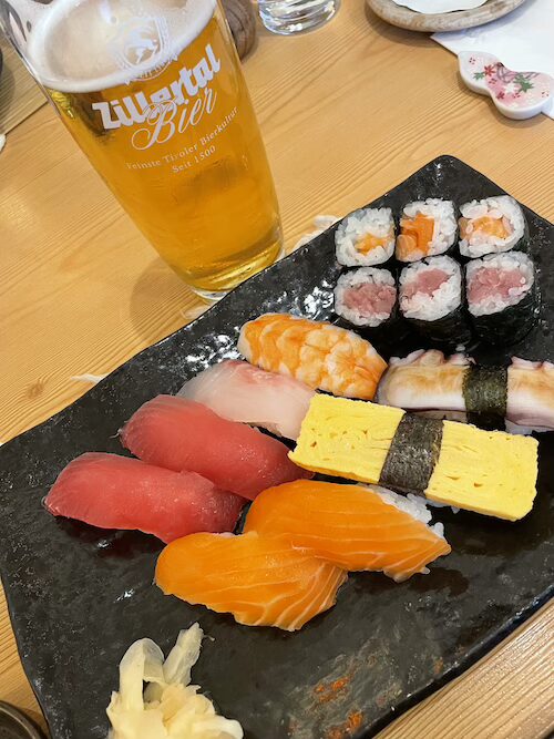 Zillertal(ツィラタール)の生ビールと一緒に食べたお寿司