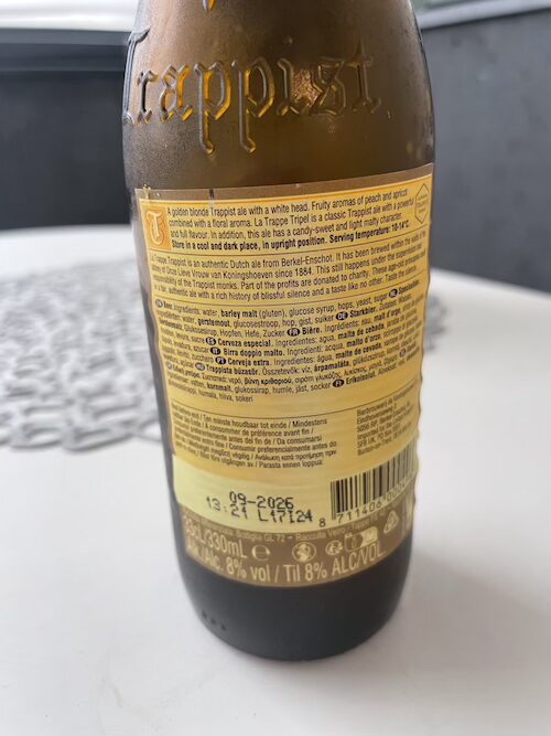 La Trappe Tripel（ラ・トラップ トリプル）のラベル裏面